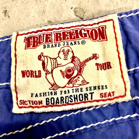 TRUE RELIGION AUTHENTIC BOARD SHORTS - Picture 3 of 4